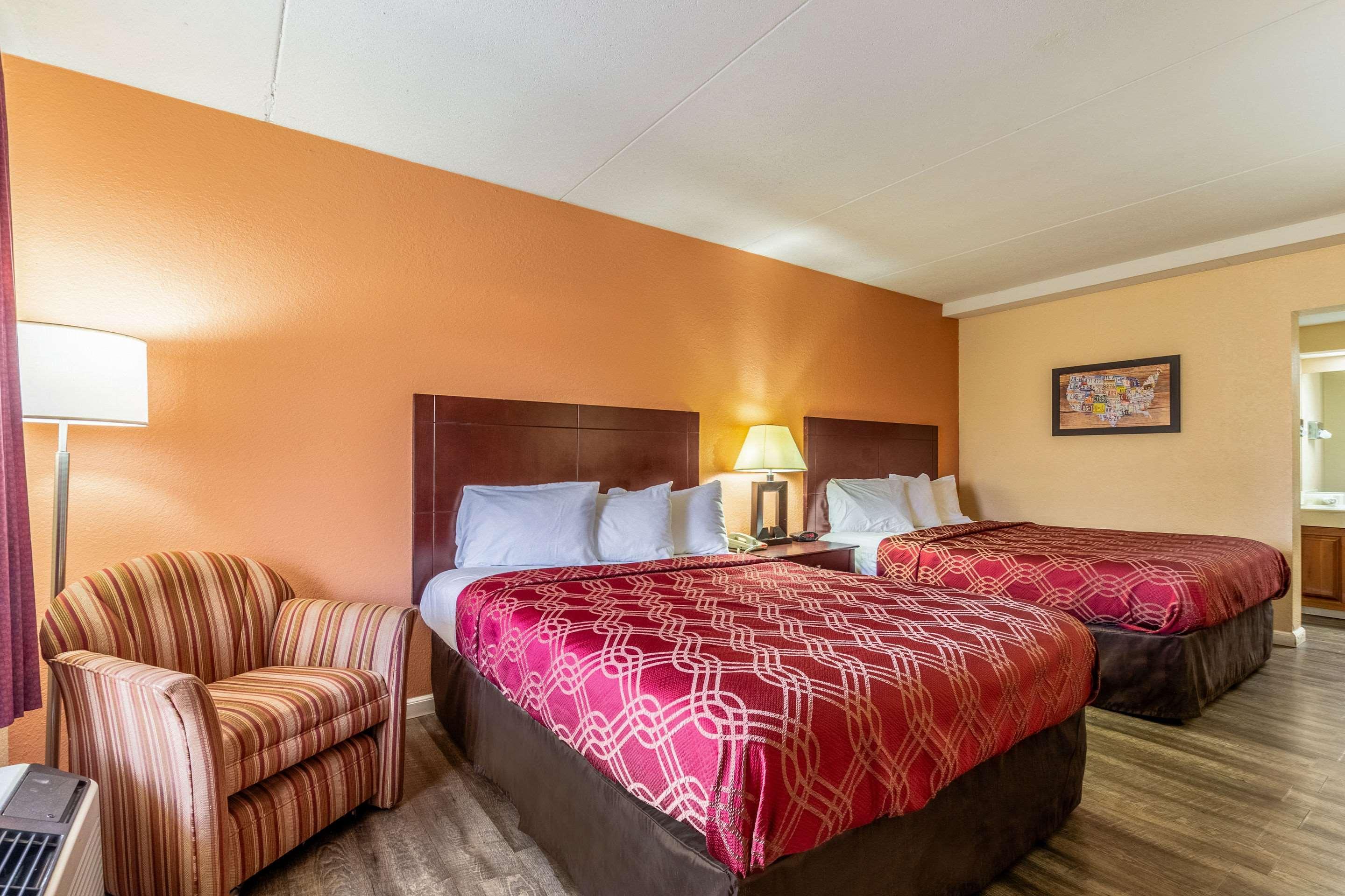 Lodge Econo Rocky Top